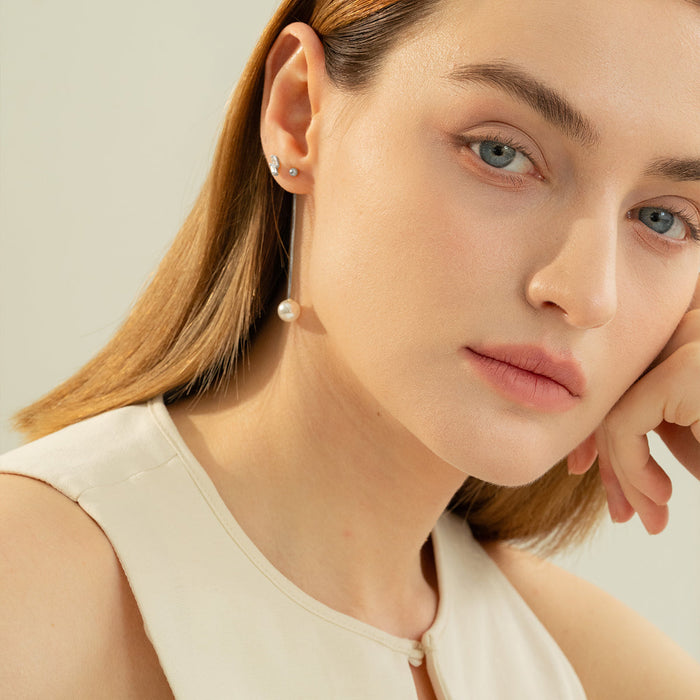 Dangled Pearl Earrings