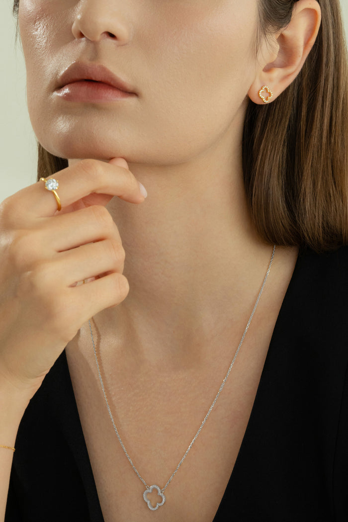 Aria Clover Necklace