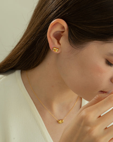 Alexandra Necklace alternate view