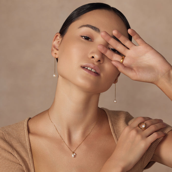 Dangled Pearl Earrings