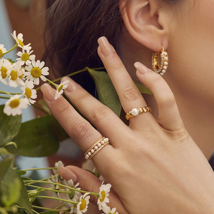 Fleur Pearl Statement Ring