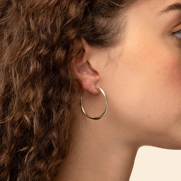 Leslie Hoop Earrings