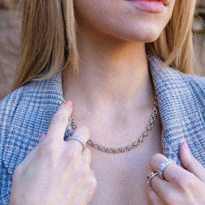 Lattice Chain Necklace