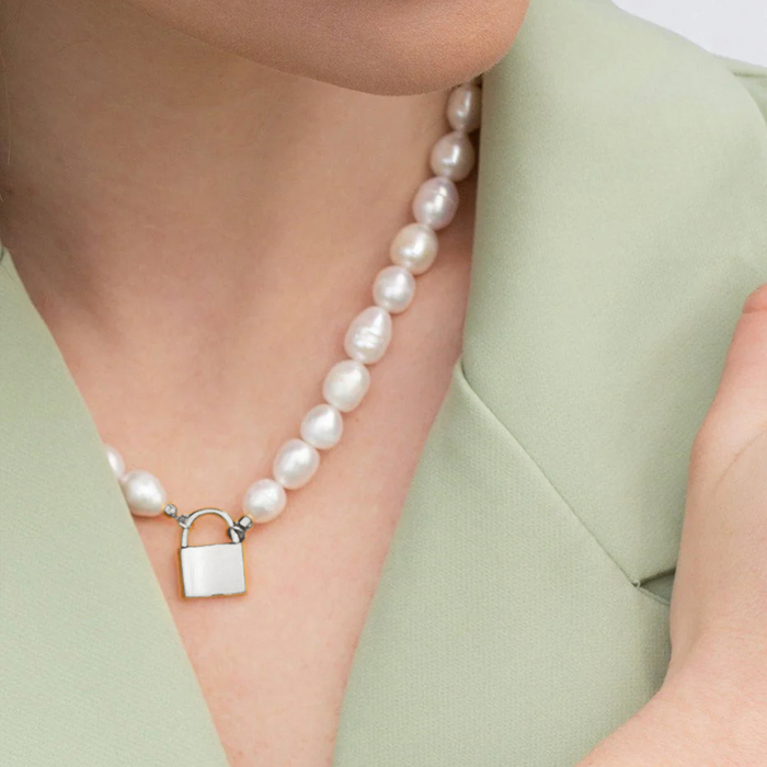 Secret Summer Pearl Necklace