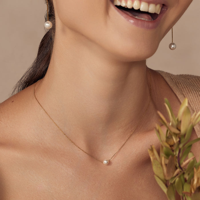 Abby Single Pearl Necklace