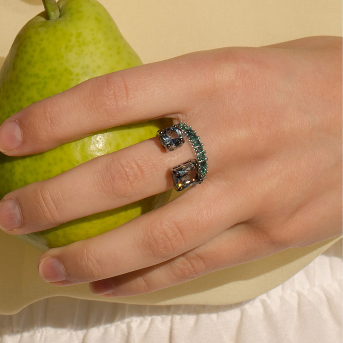 Gwen Ring