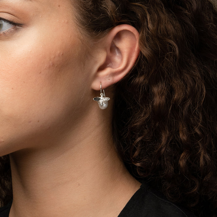 Bee Pearl Earrings
