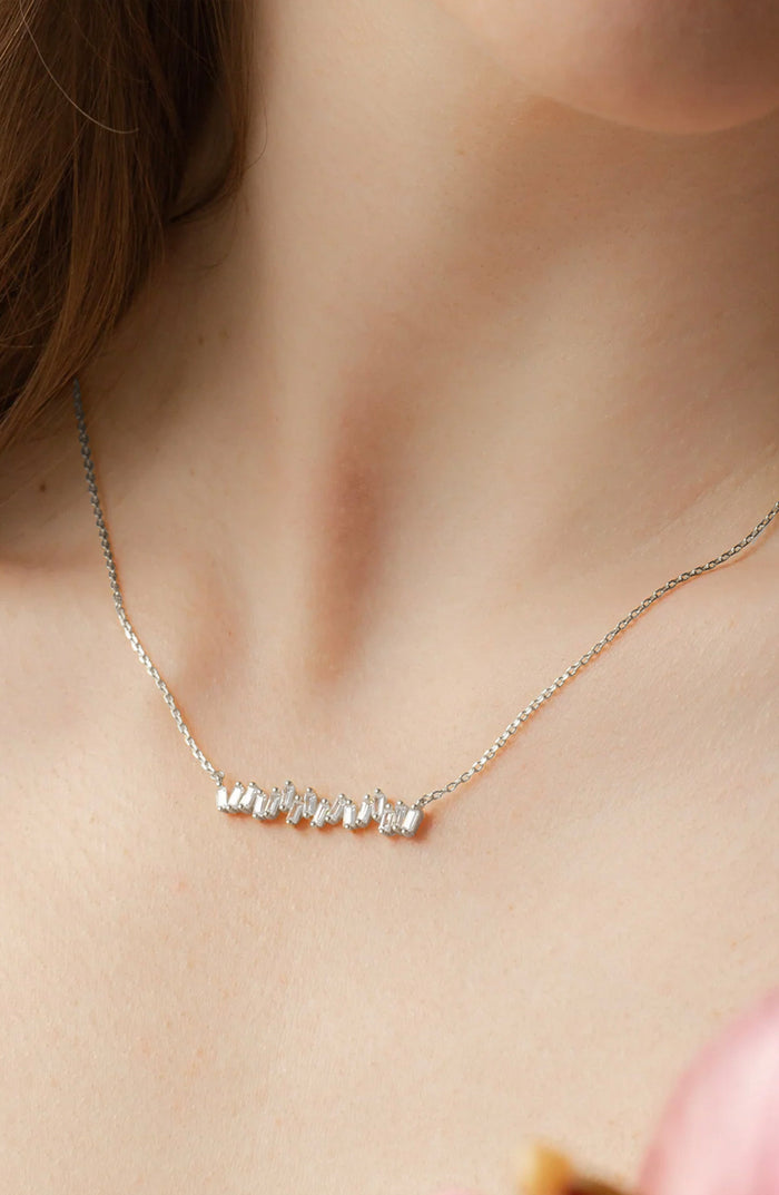 Clara Abstract Crystal Set
