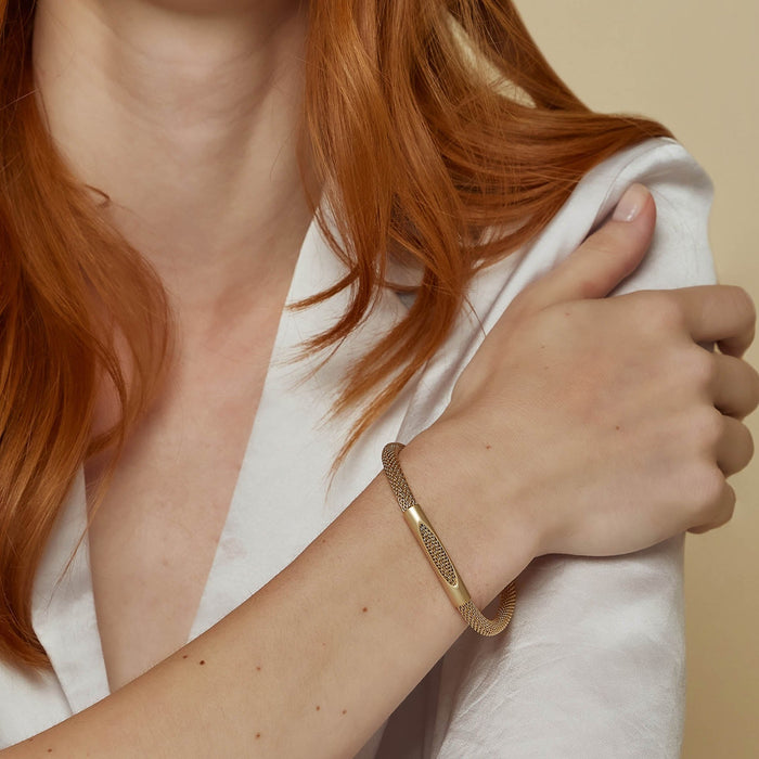 Jasmine Magnetic Bracelet