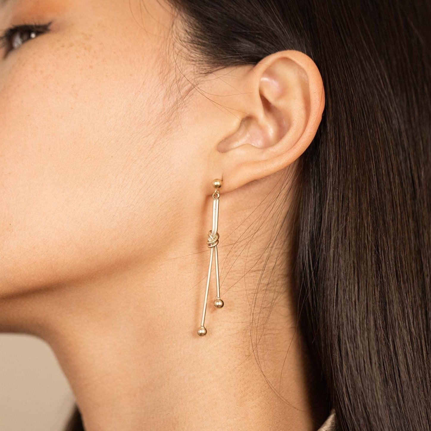 Alicia Earrings – Bearfruit Jewelry