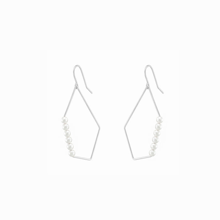 Annabelle Pearl Earrings